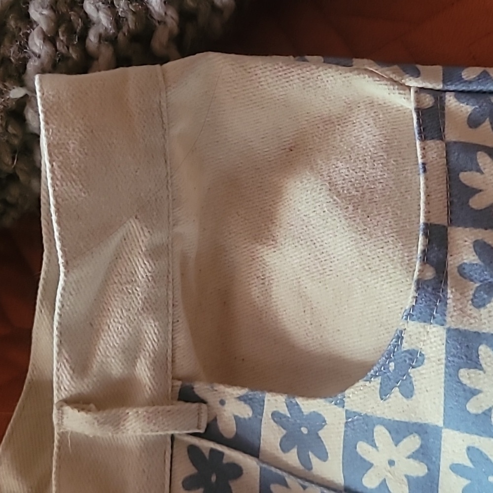 "Lisa says Gah".Roby Daisy Jean. Blue and white jeans.high waist - Picture 4 of 9